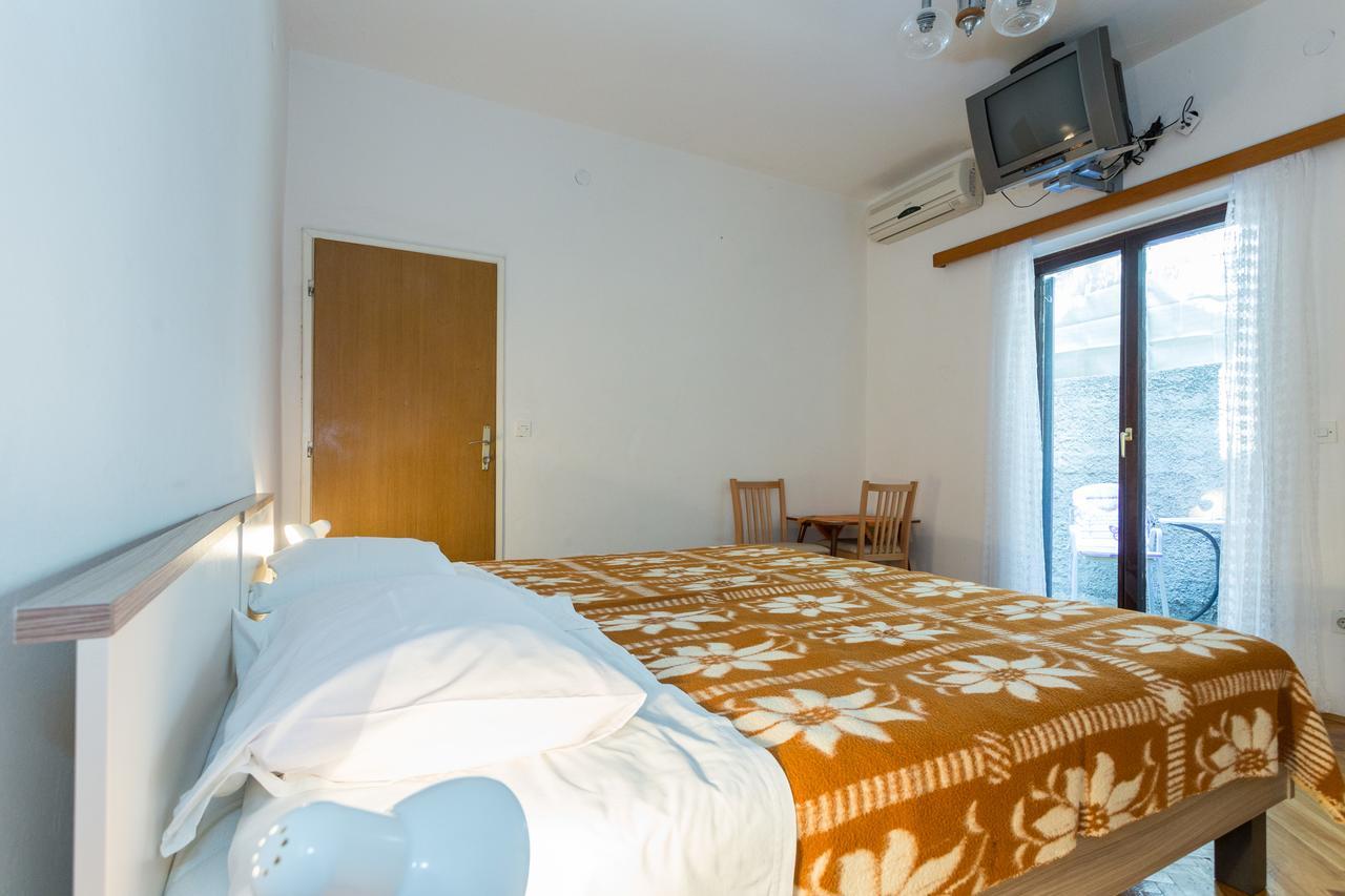 Guest house Perovic 3*